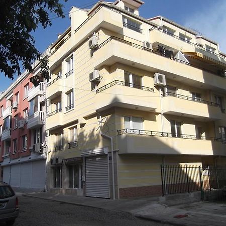 Apartment Sredna Gora Burgas Zewnętrze zdjęcie